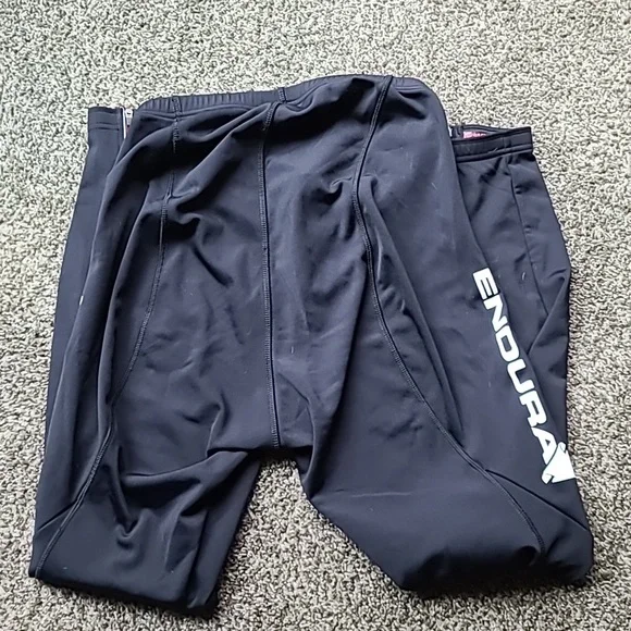 Endura Black Cycling Tights - Picture 5 of 5